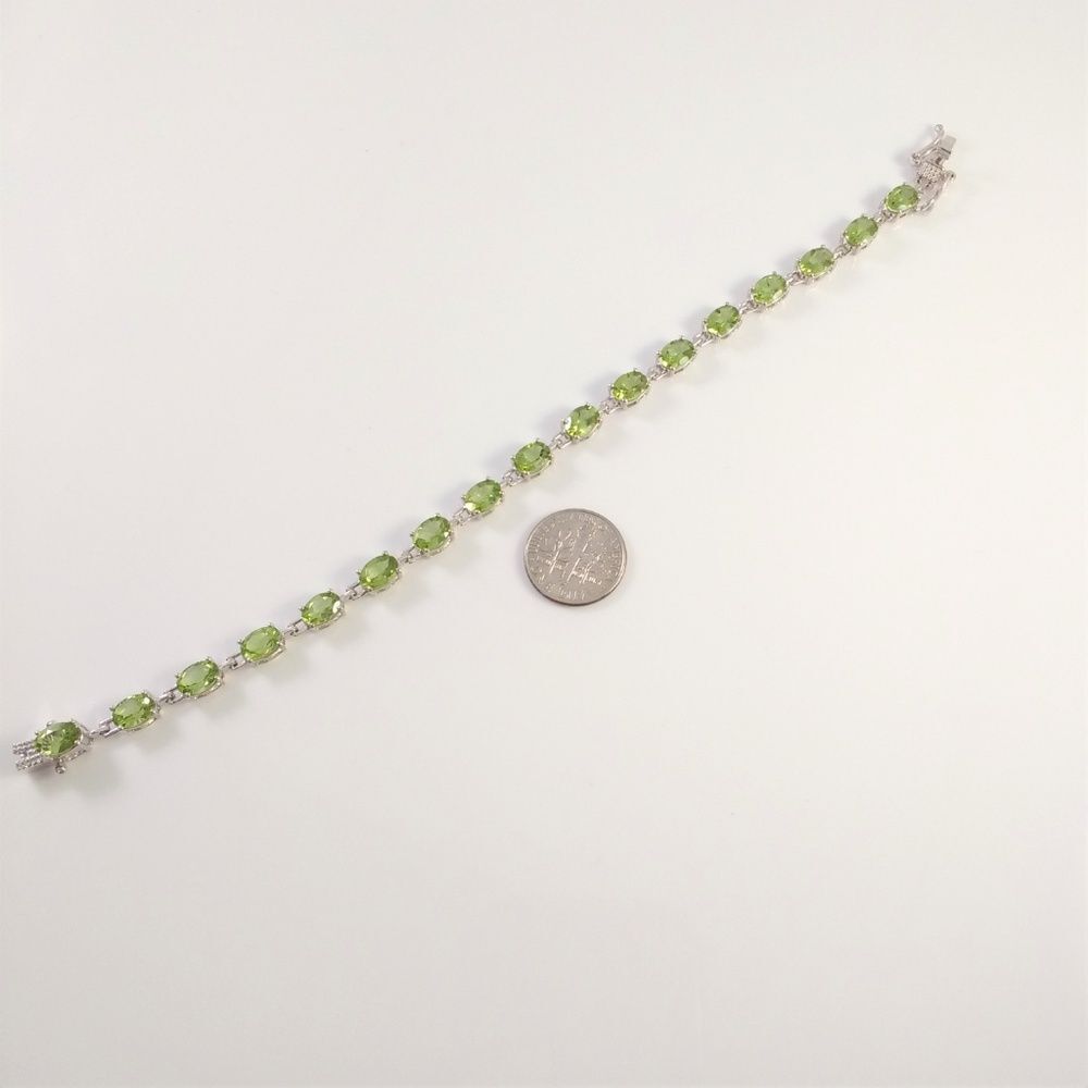 Hebei Peridot Tennis Bracelet - Picture 7 of 7